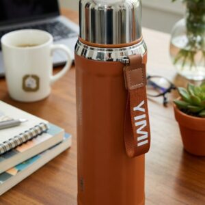 yimi premium insulated stainless steel vacuum flask with integrated cup & carry strap brown – 650ml